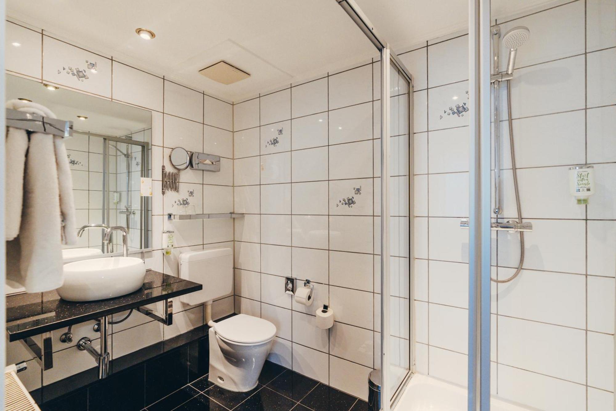 Boutique Hotel Duesseldorf Berial Bagian luar foto