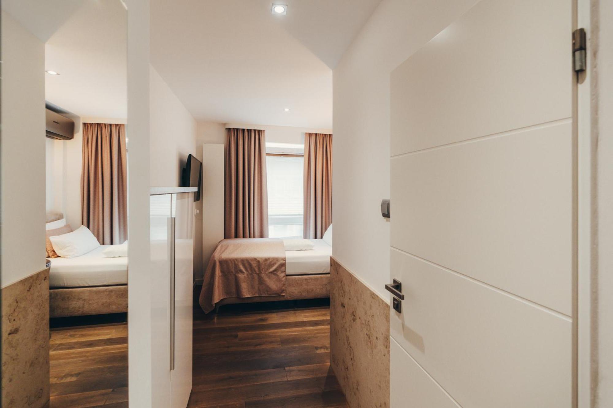 Boutique Hotel Duesseldorf Berial Bagian luar foto