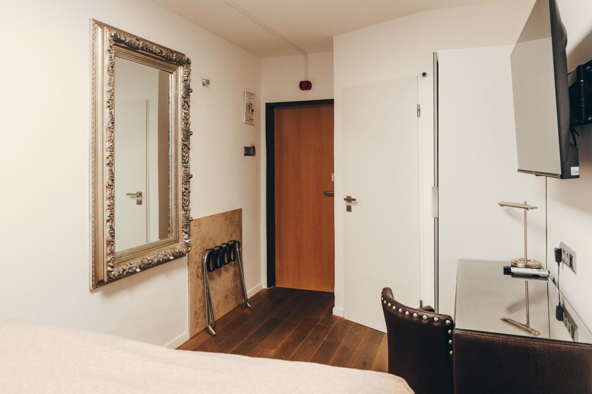 Boutique Hotel Duesseldorf Berial Bagian luar foto