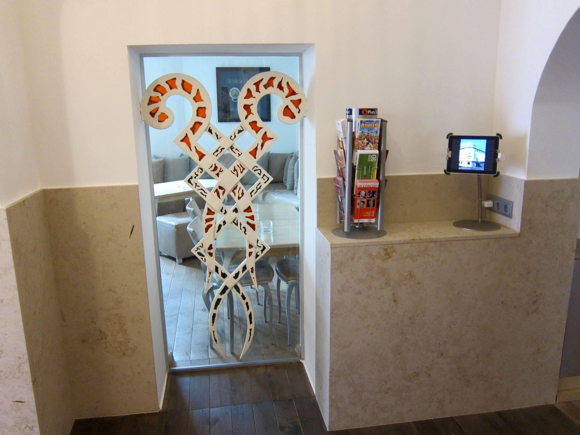 Boutique Hotel Duesseldorf Berial Bagian luar foto
